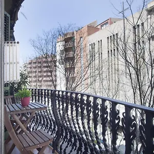 Aparteasy - Authentic Family Appartement Barcelone